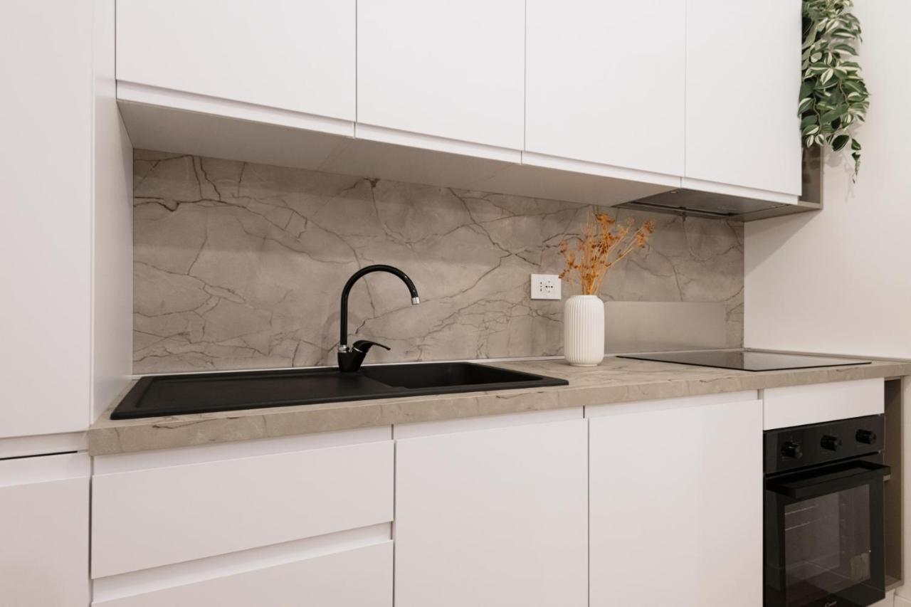 Easylife - Oasi Di Stile A 10Min Dal Duomo Apartment Milan Exterior photo